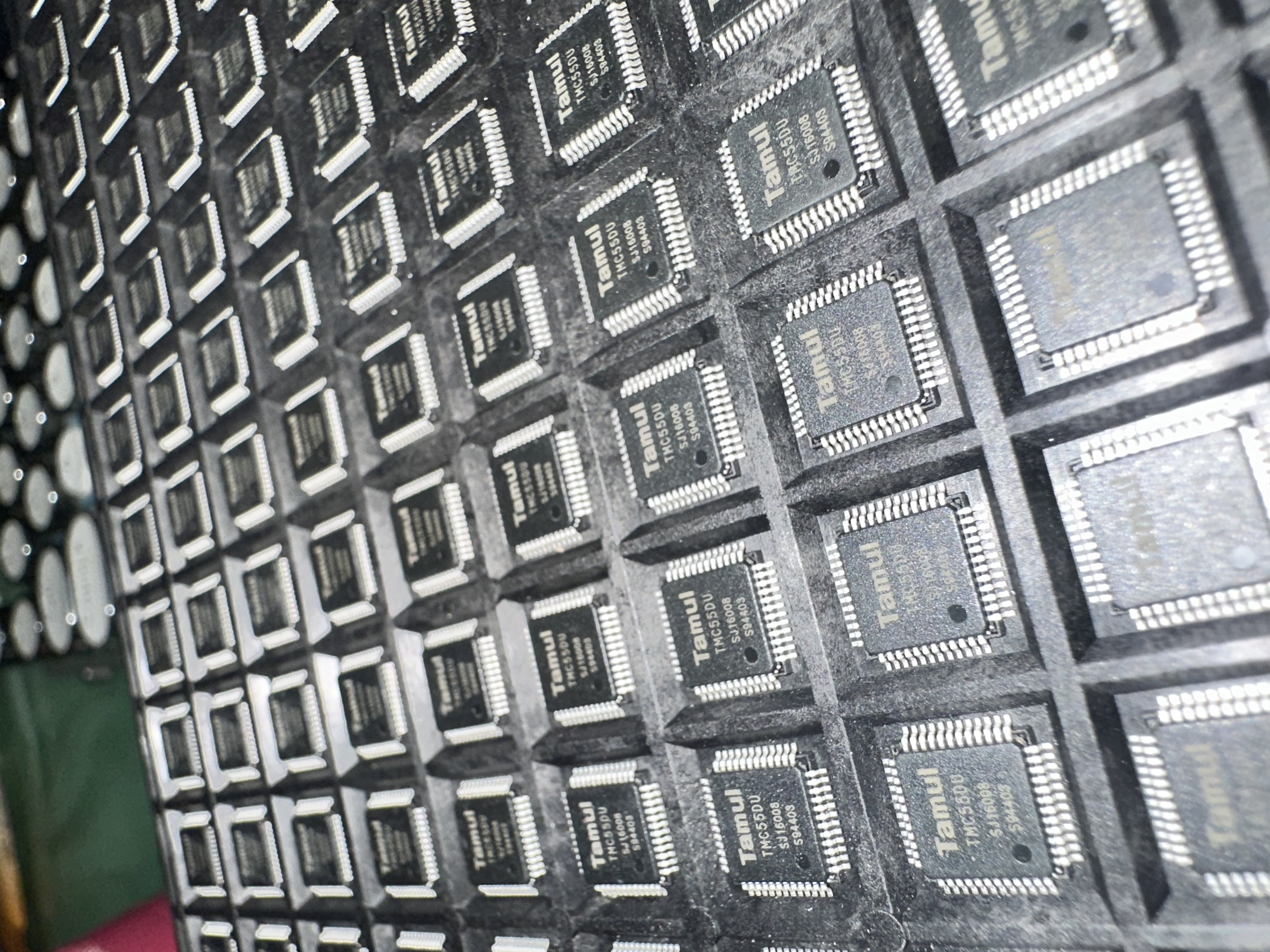picture-slot